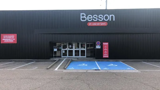 Besson Chaussures Roanne à Le Coteau