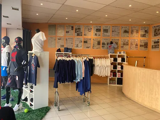 BUREAU OVALE à Le Coteau