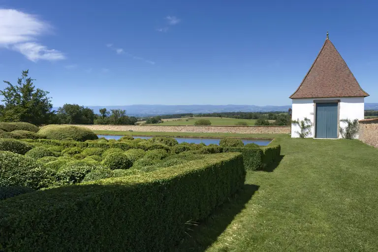 Visite du Clos du Domaine de Saint-Marcel-de-Félines à Saint-Marcel-de-Félines