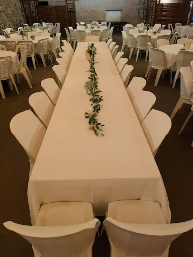 Le Jardin Enchanté à Le Coteau