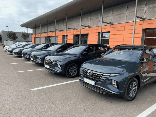 RENT A CAR ROANNE à Le Coteau