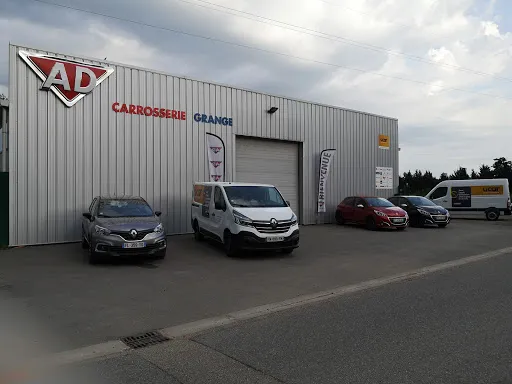 Ucar - Location de voitures et utilitaires - Roanne à Le Coteau